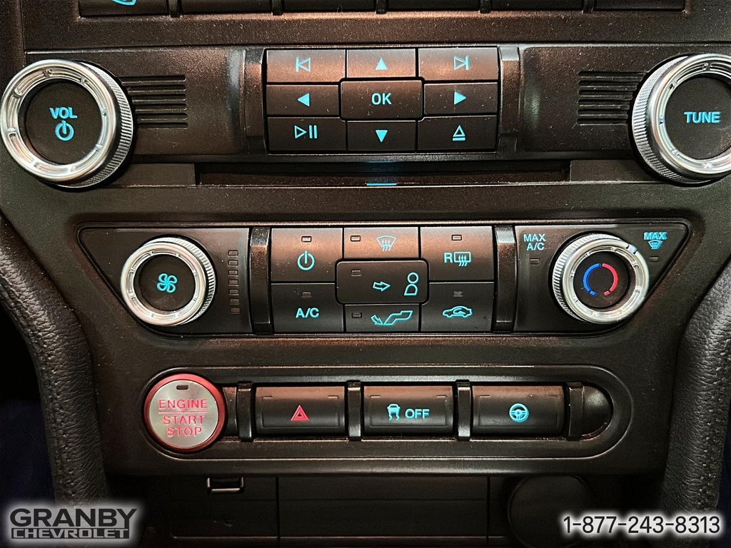 2018 Ford Mustang in Granby, Quebec - 16 - w1024h768px
