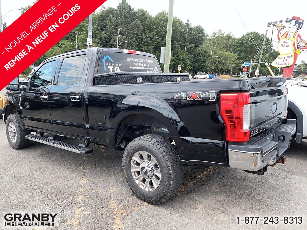 2017 Ford Super Duty F-250 SRW in Granby, Quebec - 7 - w1024h768px