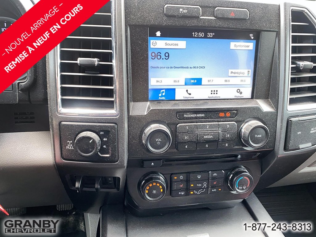 2017 Ford Super Duty F-250 SRW in Granby, Quebec - 14 - w1024h768px