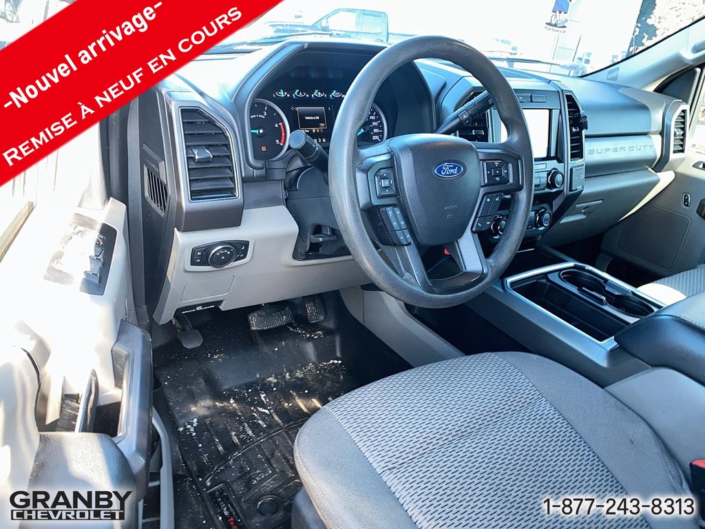 2022 Ford Super Duty F-250 SRW in Granby, Quebec - 7 - w1024h768px