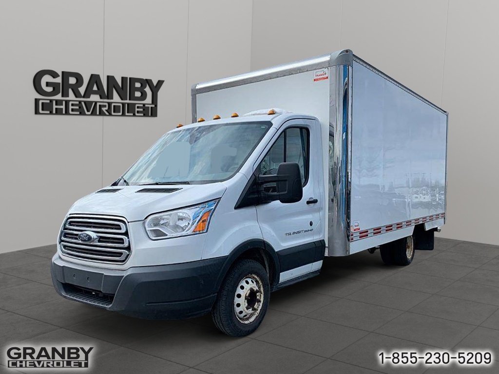 2018 Ford TRANSIT CUTAWAY in Granby, Quebec - 1 - w1024h768px