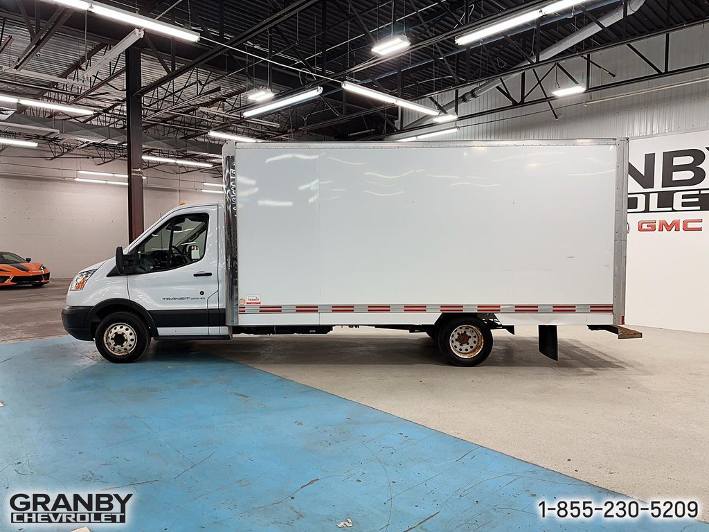 TRANSIT CUTAWAY BOITE 14 PIED MOTEUR 3.7L 2018 à Granby, Québec - 4 - w1024h768px