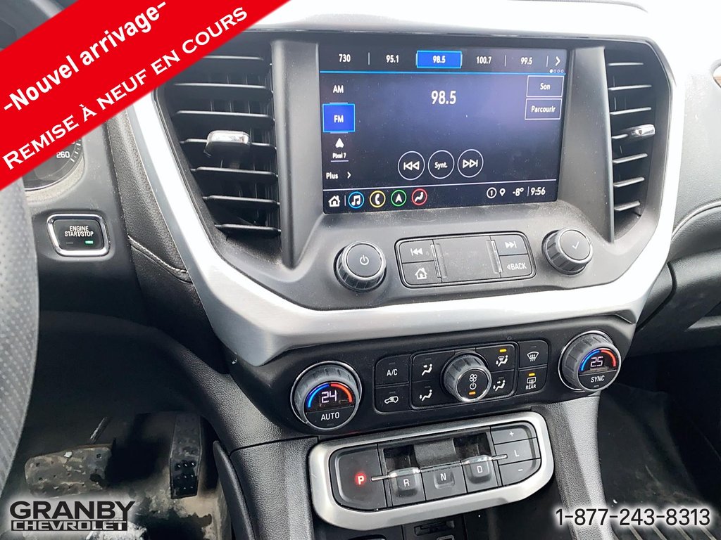 GMC Acadia SLE AWD 2022 à Granby, Québec - 11 - w1024h768px