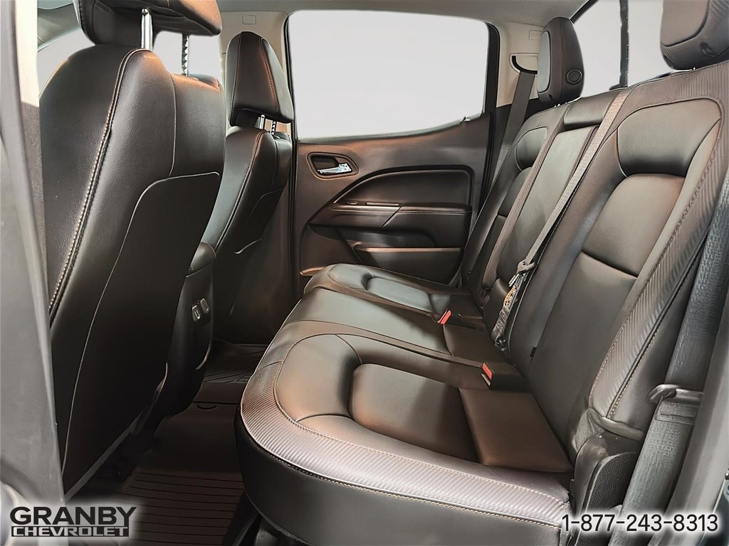 GMC Canyon 4WD AT4 w/Leather 2022 à Granby, Québec - 12 - w1024h768px