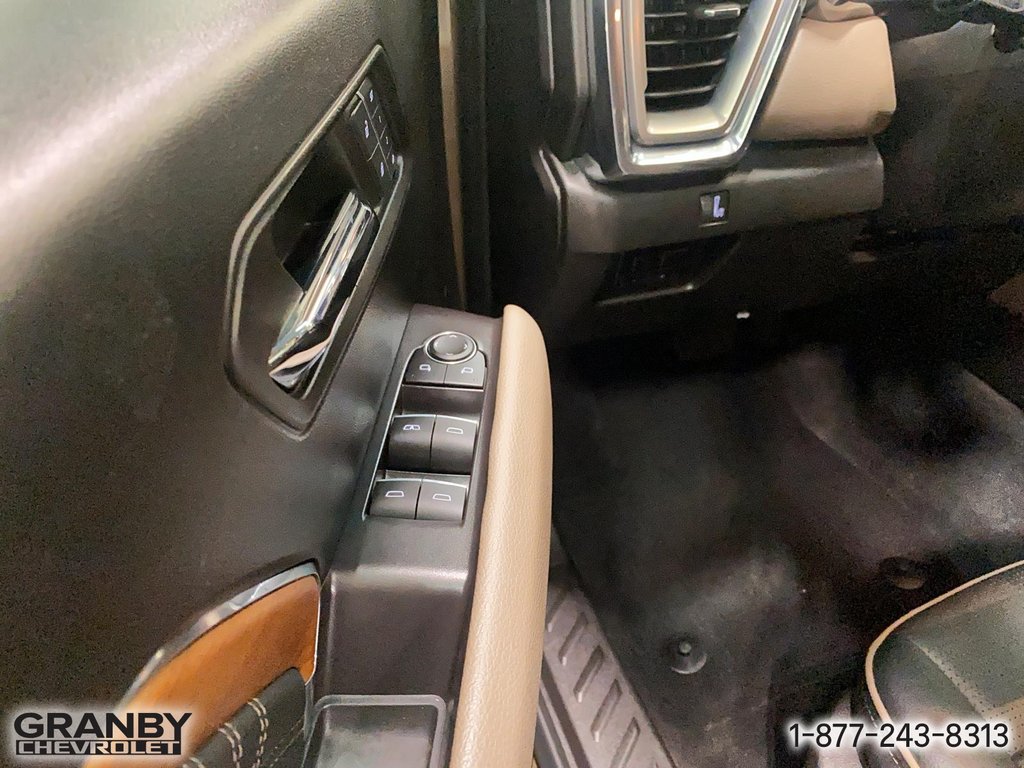 GMC Canyon Denali boite 5.2pi 2023 à Granby, Québec - 14 - w1024h768px