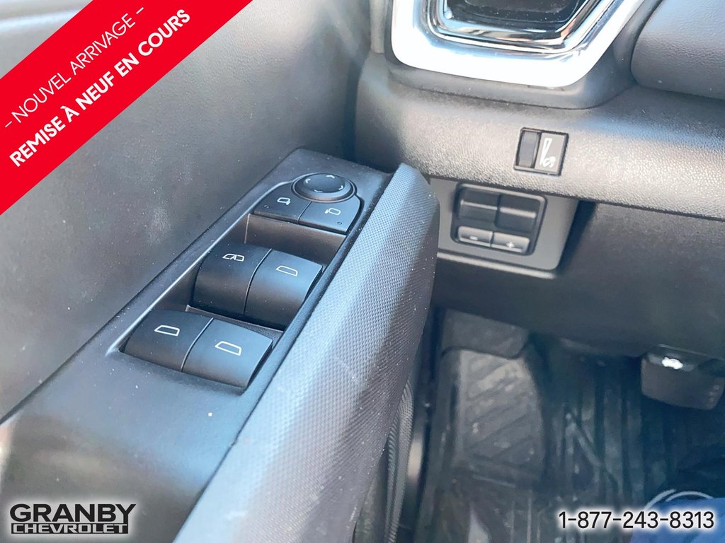 2025 GMC Canyon Elevation in Granby, Quebec - 12 - w1024h768px