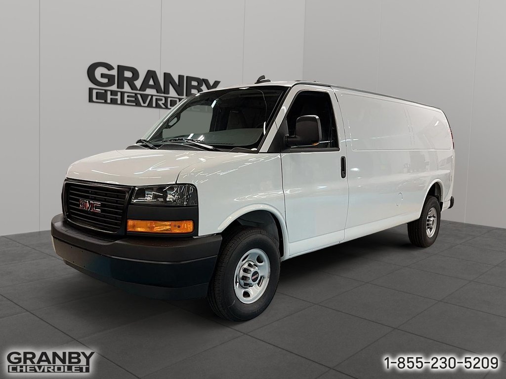 2024 GMC Savana cargo 3500 in Granby, Quebec - 1 - w1024h768px