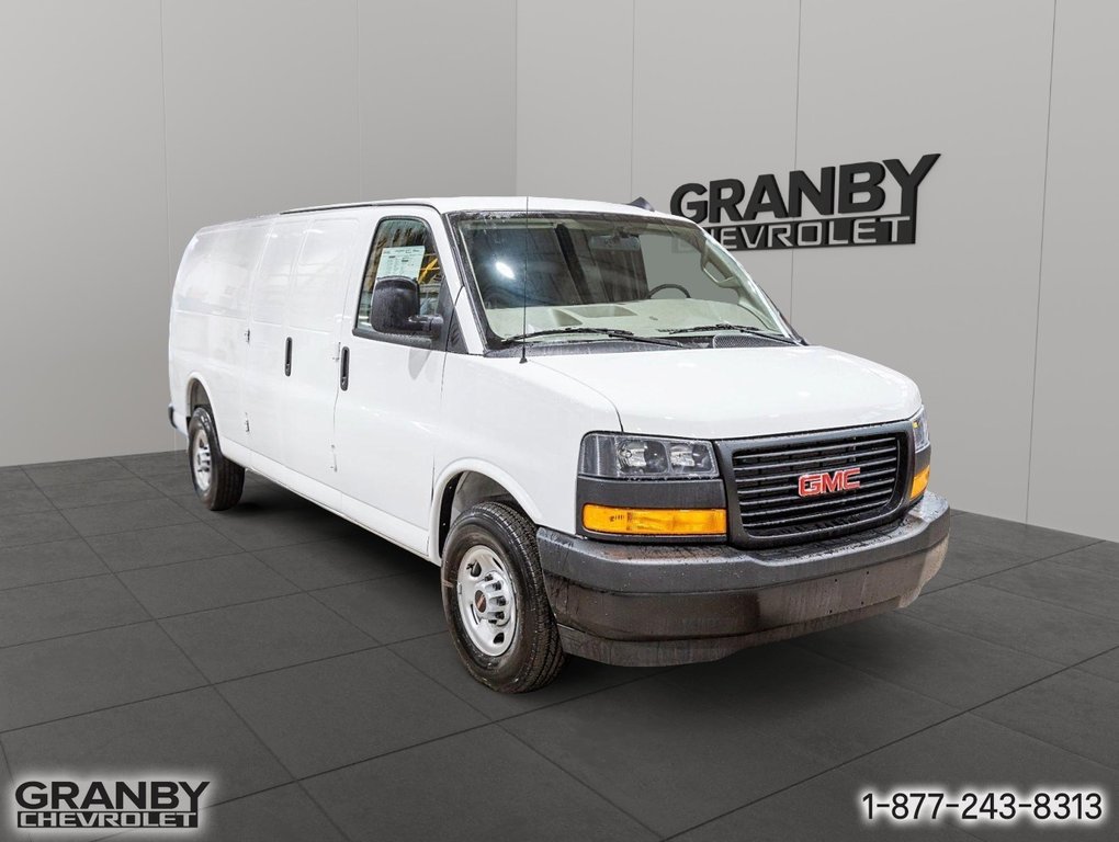 GMC Savana Cargo 3500  2026 à Granby, Québec - 6 - w1024h768px