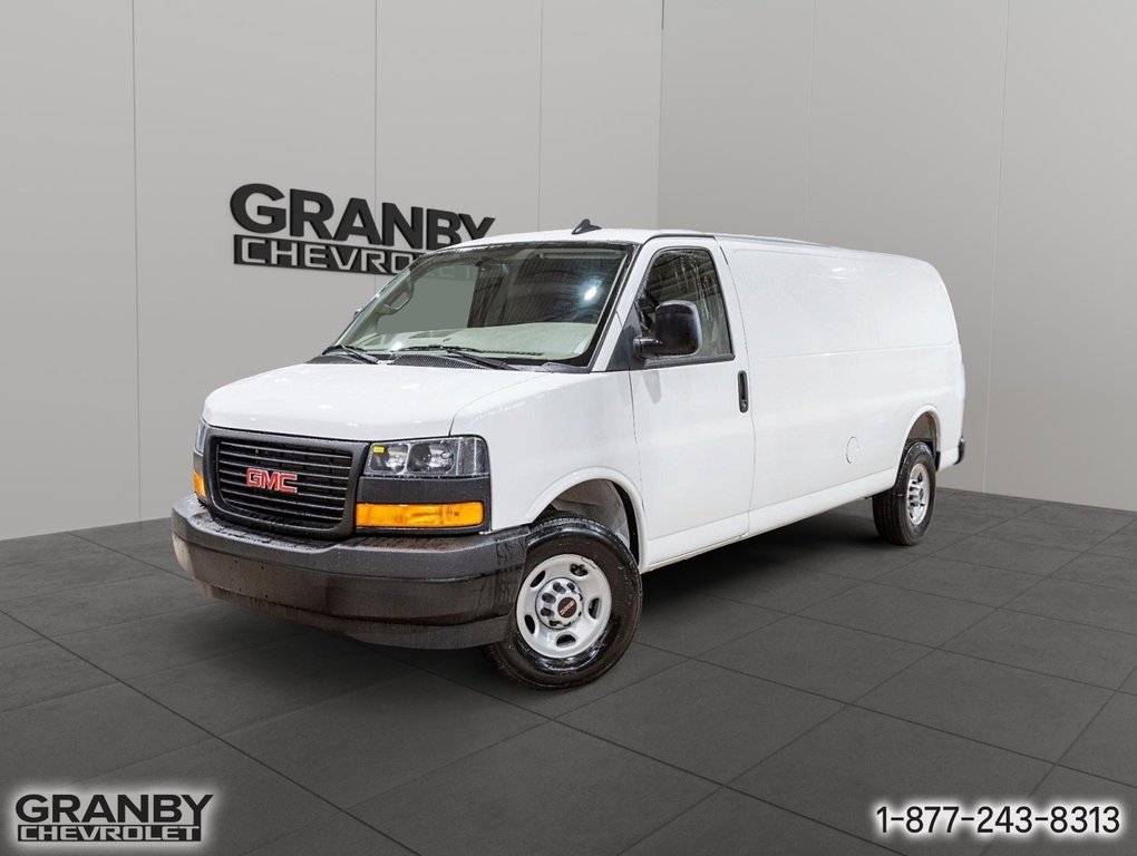 GMC Savana Cargo 3500  2026 à Granby, Québec - 1 - w1024h768px