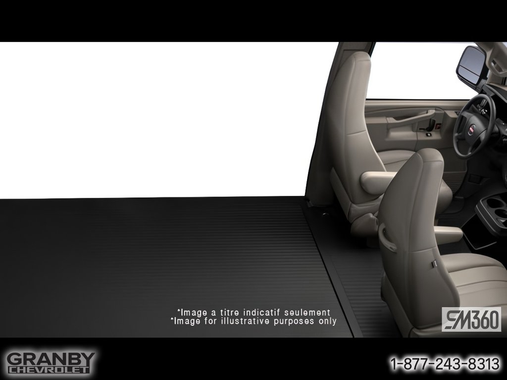 GMC Savana Cutaway 3500  2025 à Granby, Québec - 2 - w1024h768px