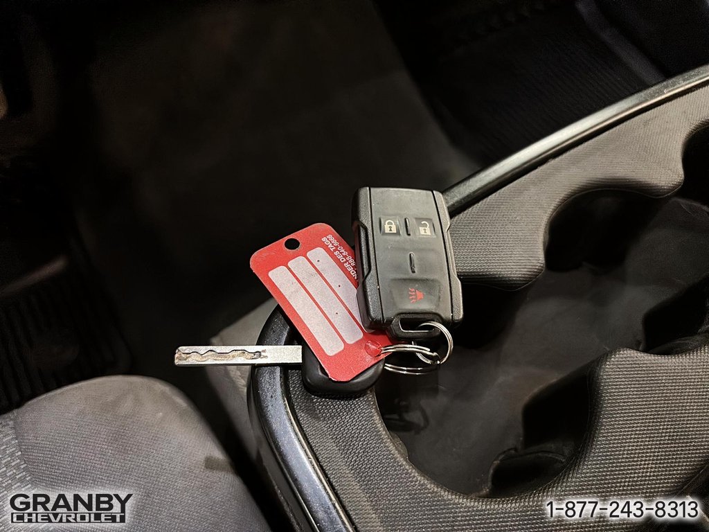 GMC SIERRA 1500 LIMITED Doublecab moteur 5.3l 2019 à Granby, Québec - 20 - w1024h768px