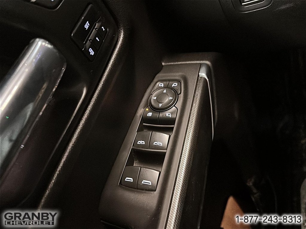 2022 GMC SIERRA 1500 LIMITED AT4CREWCAB BOITE 6.6 MOTEUR 6.2L in Granby, Quebec - 15 - w1024h768px
