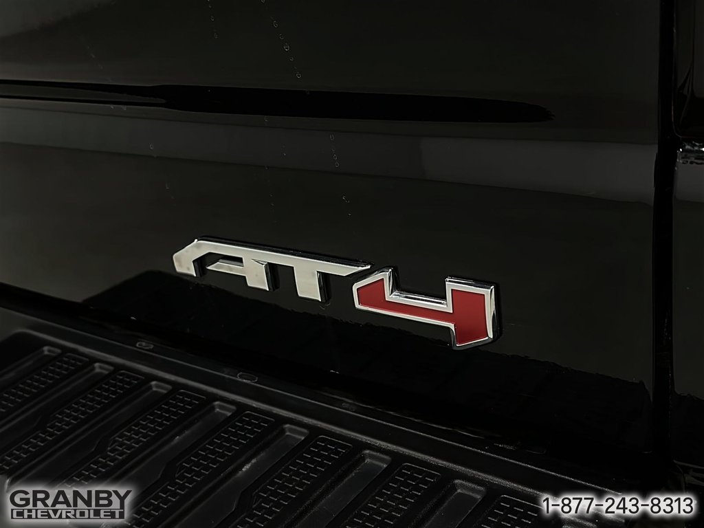 2022 GMC Sierra 1500 Limited AT4 crewcab boite 6.6 moteur diesel in Granby, Quebec - 21 - w1024h768px