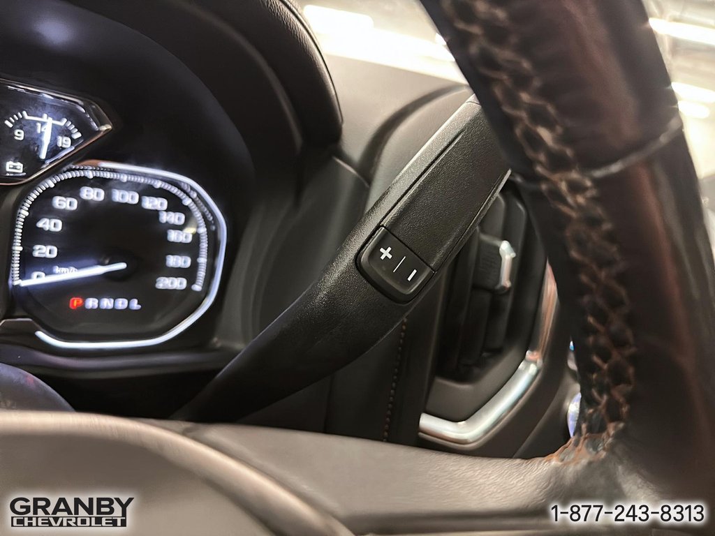 2022 GMC Sierra 1500 Limited AT4 crewcab boite 6.6 moteur diesel in Granby, Quebec - 20 - w1024h768px