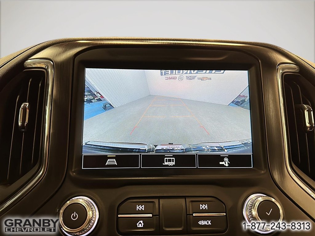 2022 GMC Sierra 1500 Limited AT4 crewcab boite 6.6 moteur diesel in Granby, Quebec - 24 - w1024h768px