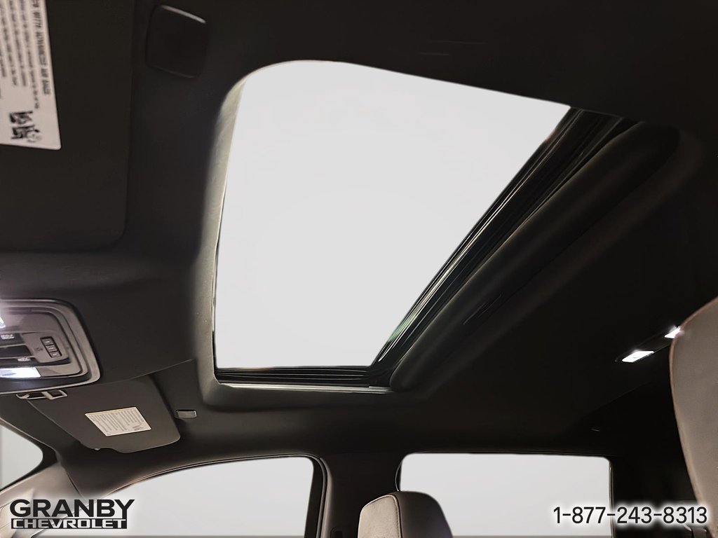 2022 GMC Sierra 1500 Limited AT4 crewcab boite 6.6 moteur diesel in Granby, Quebec - 23 - w1024h768px