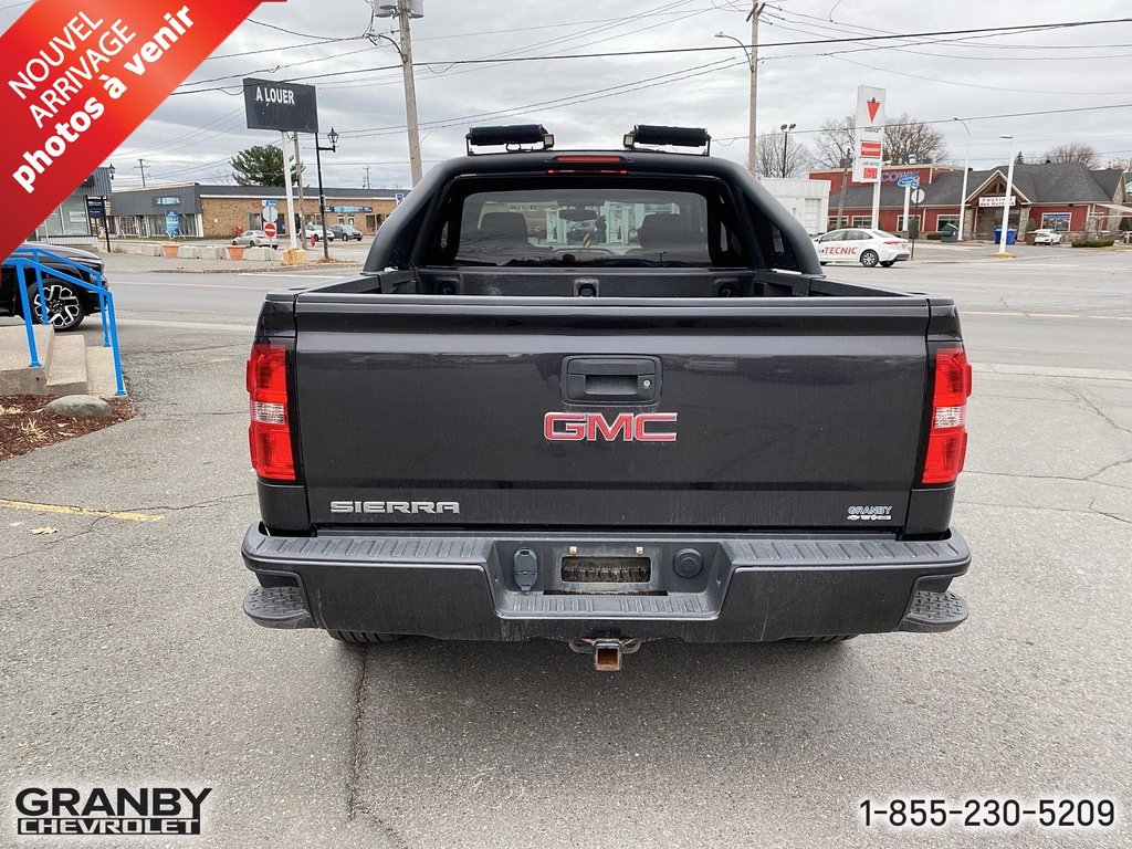 2016  Sierra 1500 CAB DOUBLE BOITE 6.6 MOTEUR 5.3L in Granby, Quebec - 7 - w1024h768px