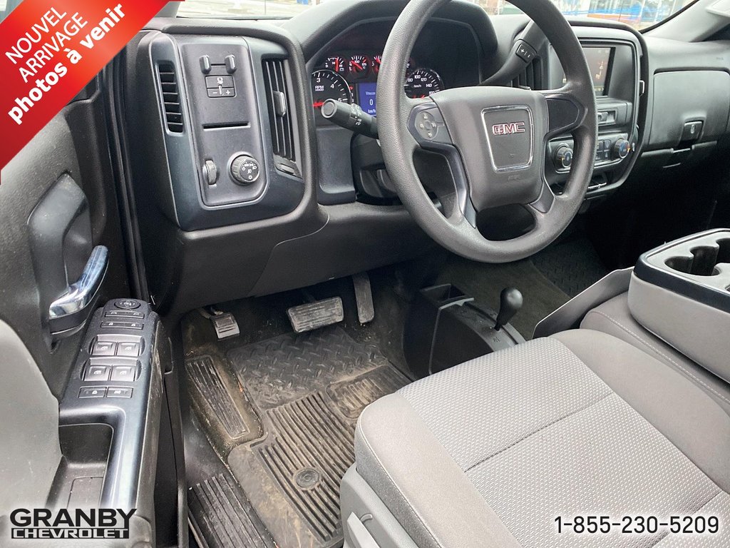 2016  Sierra 1500 CAB DOUBLE BOITE 6.6 MOTEUR 5.3L in Granby, Quebec - 10 - w1024h768px