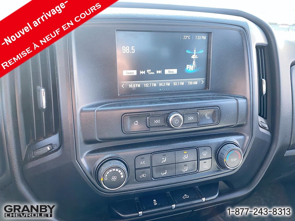 2018 GMC Sierra 1500 ELEVATION CABINE DOUBLE BOITE 6.6 MOTEUR 5.3L in Granby, Quebec - 10 - w1024h768px