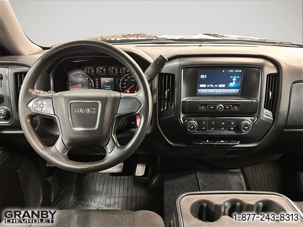 2018 GMC Sierra 1500 CREWCAB BOITE 6.6 MOTEUR 5.3L in Granby, Quebec - 13 - w1024h768px