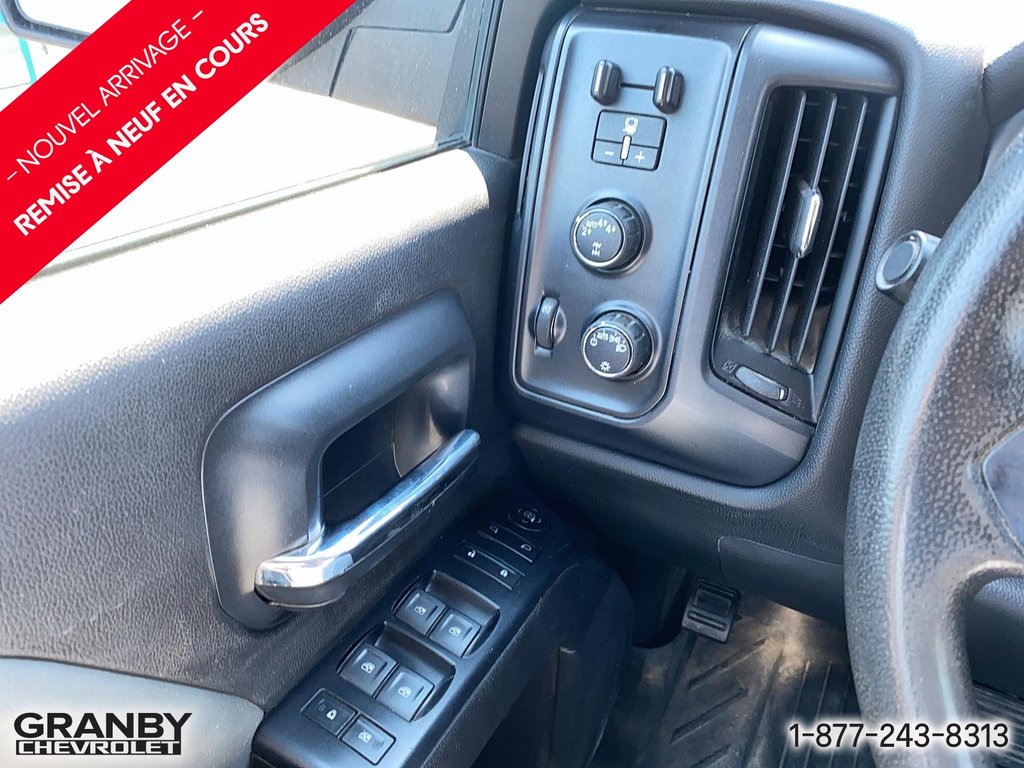 GMC Sierra 1500 CREWCAB BOITE 6.6 MOTEUR 5.3L 2018 à Granby, Québec - 13 - w1024h768px
