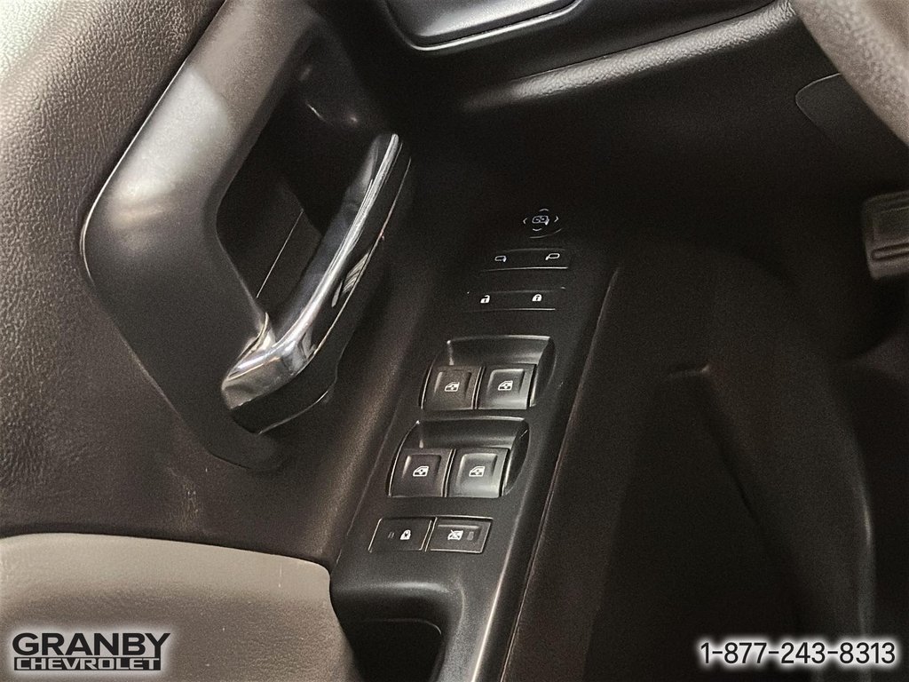 2018 GMC Sierra 1500 CREWCAB BOITE 6.6 MOTEUR 5.3L in Granby, Quebec - 14 - w1024h768px