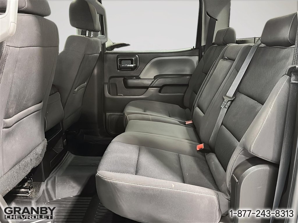 2018 GMC Sierra 1500 CREWCAB BOITE 6.6 MOTEUR 5.3L in Granby, Quebec - 12 - w1024h768px