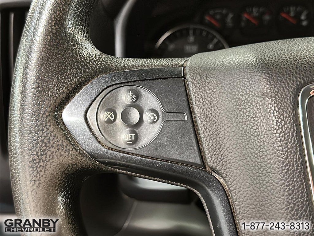 2018 GMC Sierra 1500 CREWCAB BOITE 6.6 MOTEUR 5.3L in Granby, Quebec - 22 - w1024h768px