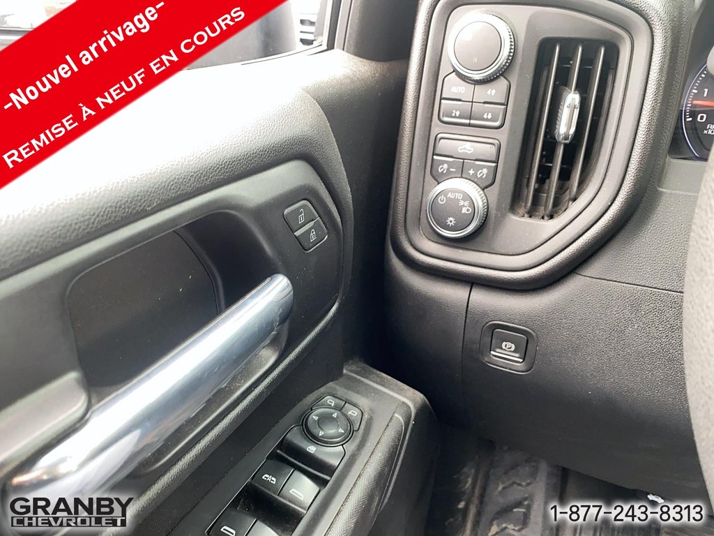 2020 GMC Sierra 1500 in Granby, Quebec - 11 - w1024h768px