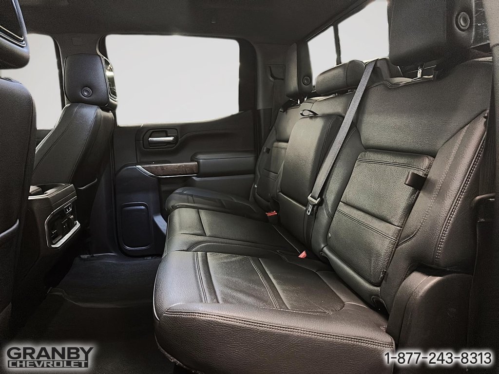 2021 GMC Sierra 1500 in Granby, Quebec - 11 - w1024h768px