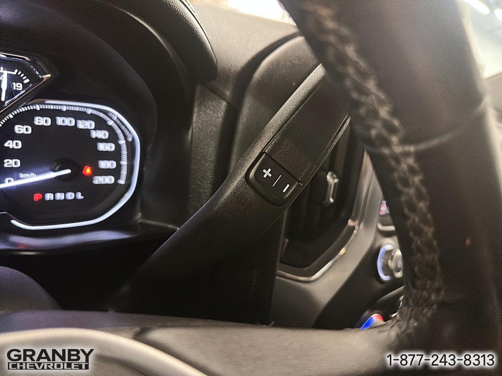 2021 GMC Sierra 1500 in Granby, Quebec - 18 - w1024h768px