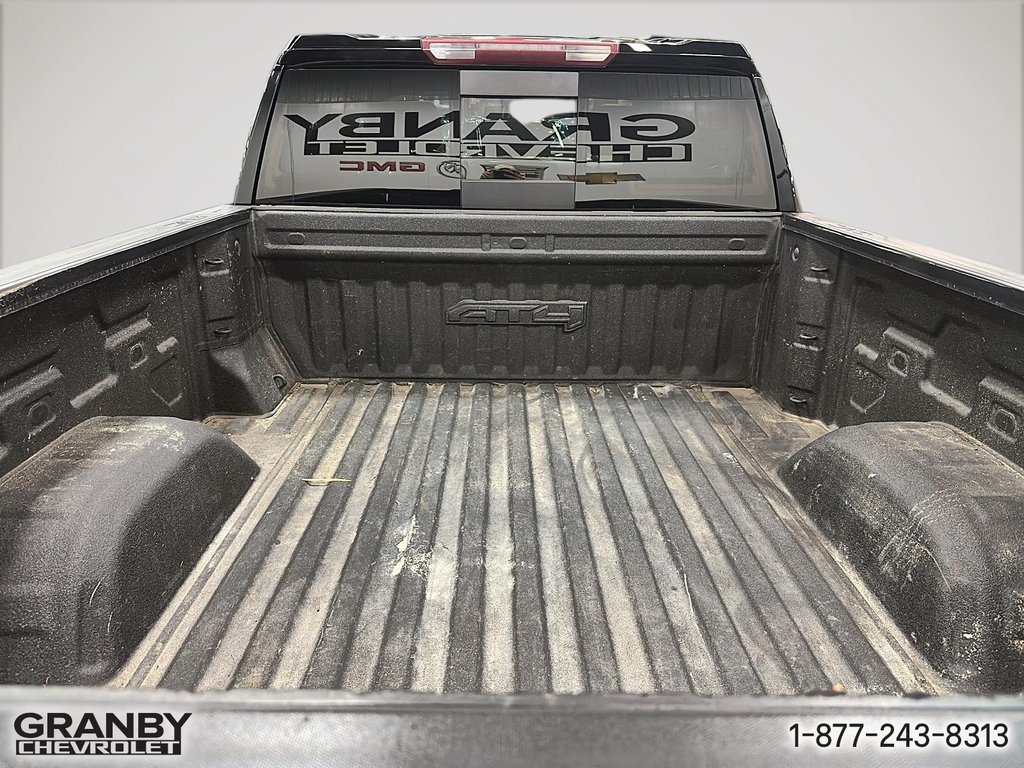 2021 GMC Sierra 1500 AT4 CREWCAB BOITE 6.6 DIESEL in Granby, Quebec - 9 - w1024h768px