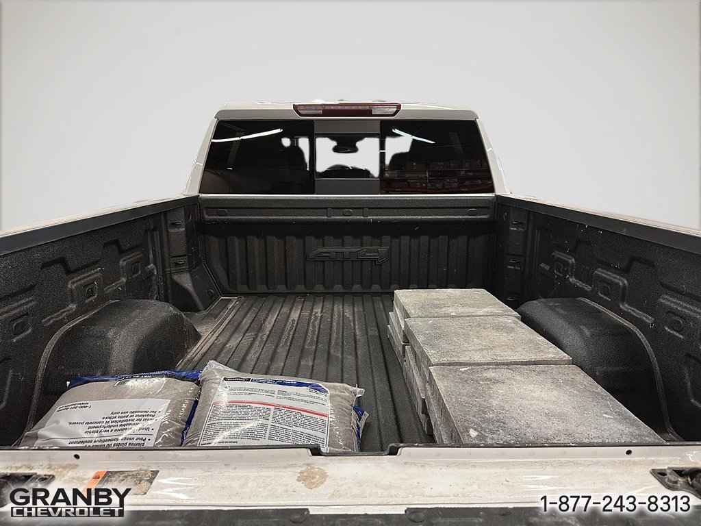 GMC Sierra 1500 AT4 boite 6.6pi 2022 à Granby, Québec - 9 - w1024h768px