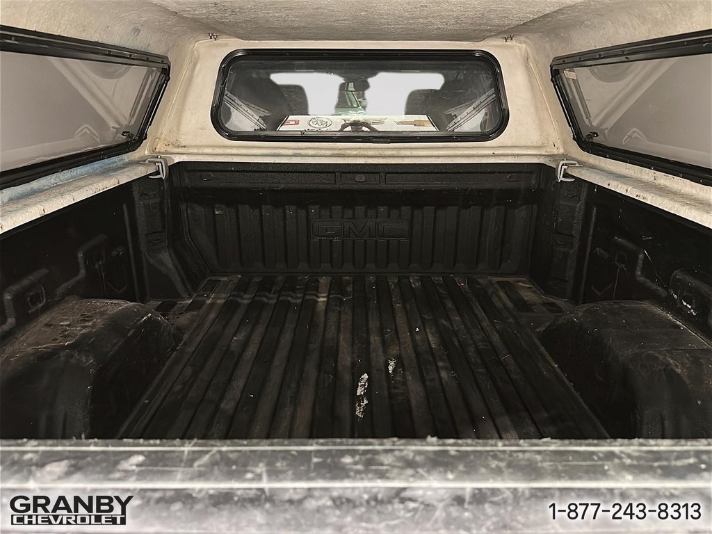 2022 GMC Sierra 1500 Elevation in Granby, Quebec - 10 - w1024h768px