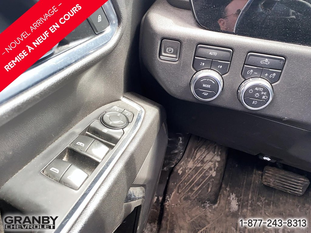 2022 GMC Sierra 1500 Elevation in Granby, Quebec - 12 - w1024h768px