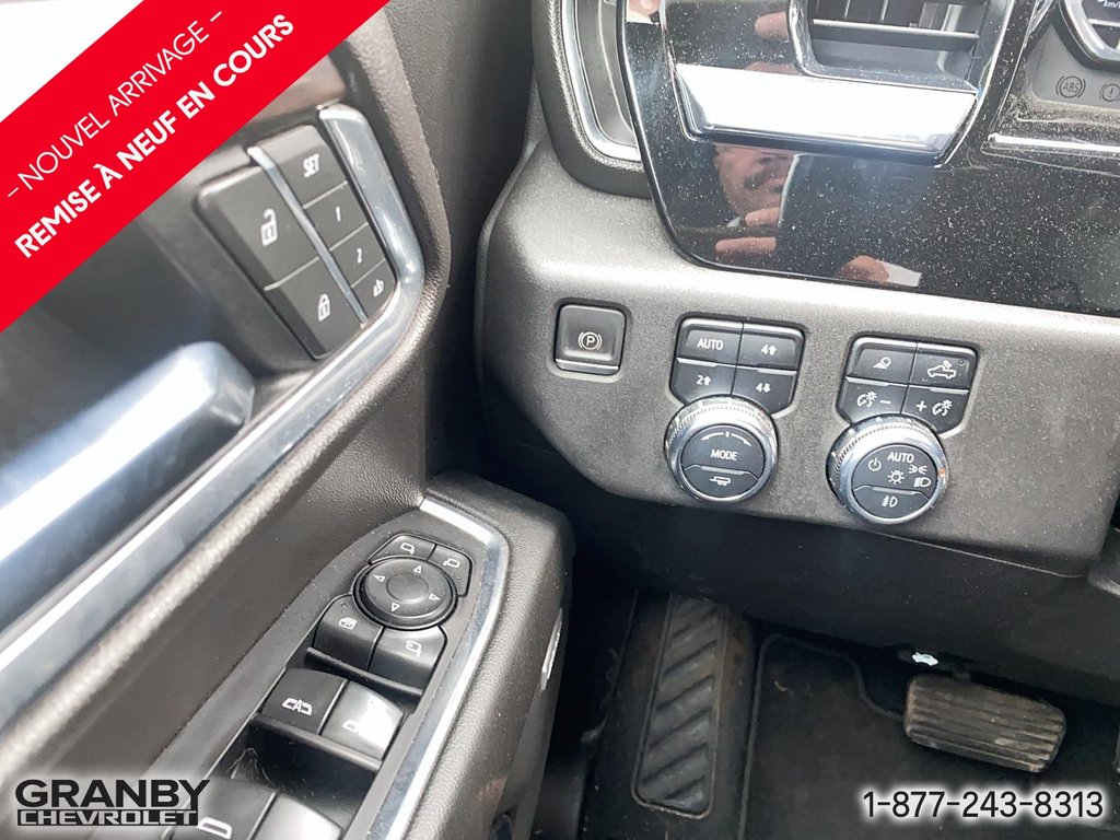 2022 GMC Sierra 1500 SLT crewcab remorquage max boite 6.6 moteur 6.2 L in Granby, Quebec - 16 - w1024h768px