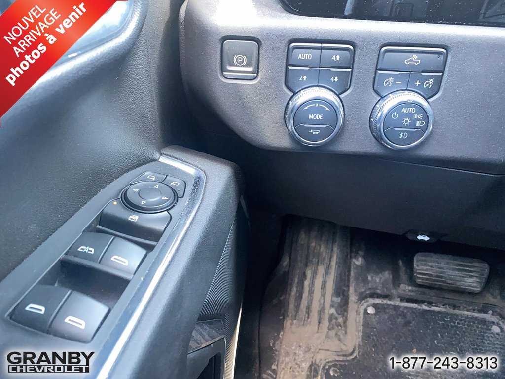 GMC Sierra 1500  2023 à Granby, Québec - 15 - w1024h768px
