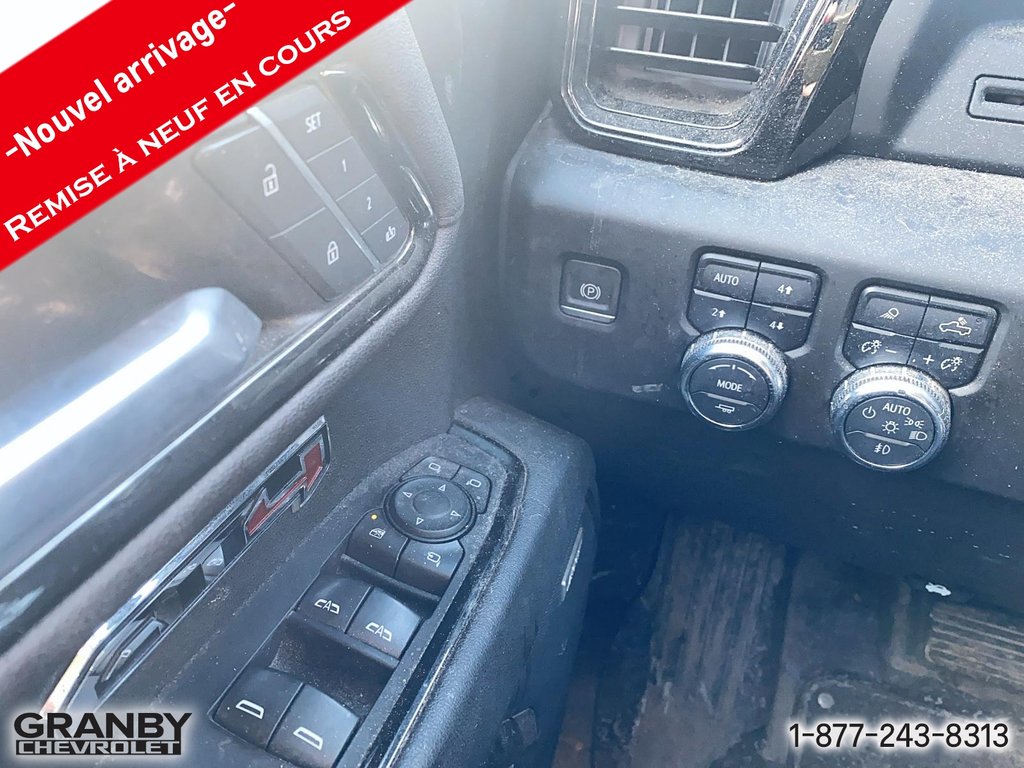 2023 GMC Sierra 1500 in Granby, Quebec - 12 - w1024h768px