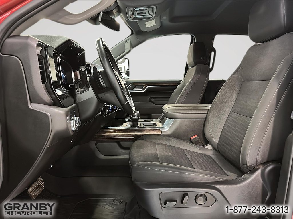 2023 GMC Sierra 1500 Elevation crewcab diesel boite 6.6 pied in Granby, Quebec - 11 - w1024h768px