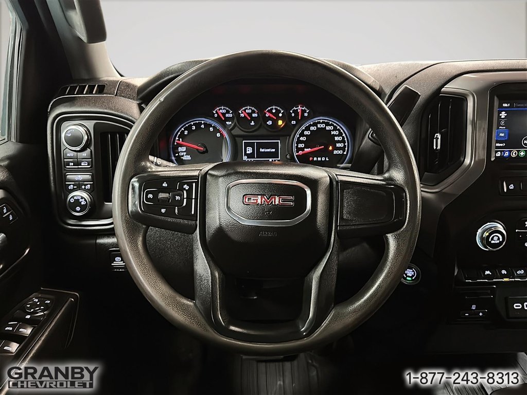 2024 GMC Sierra 1500 Pro crewcab boite 6.6 moteur 4 cyl 2.7L in Granby, Quebec - 17 - w1024h768px