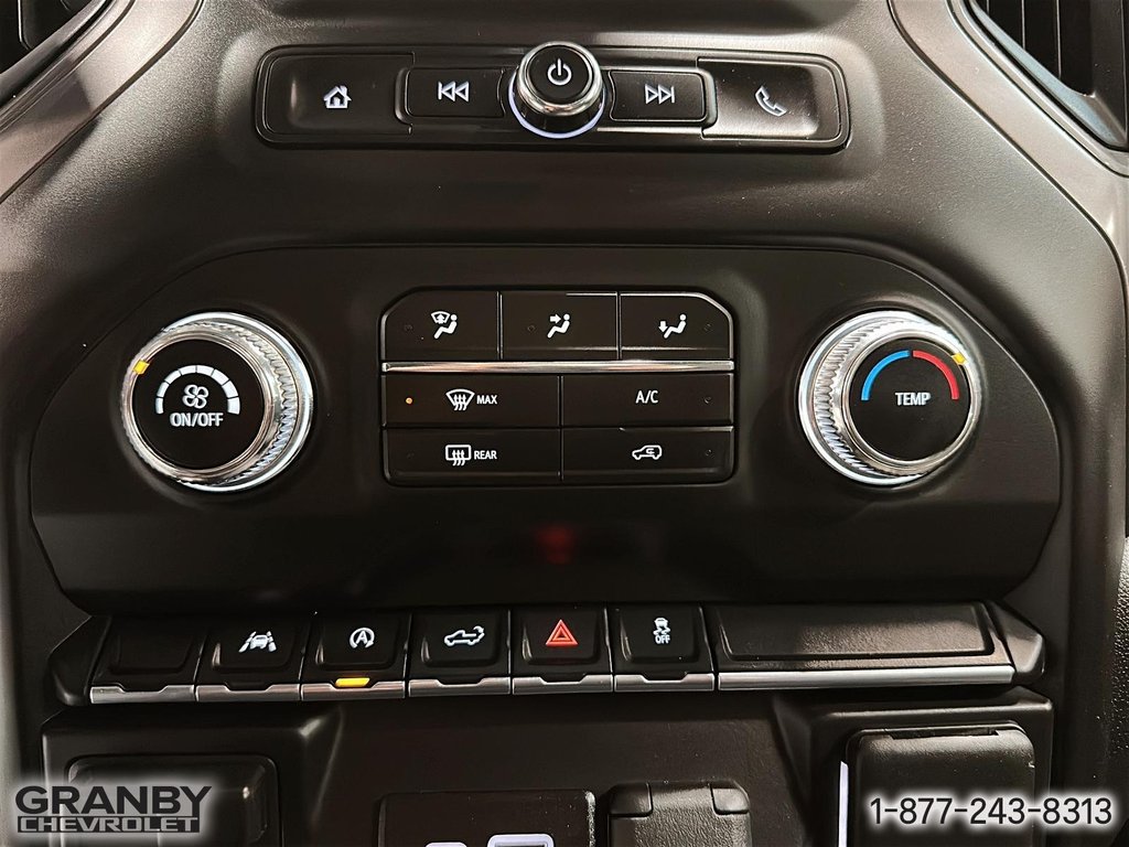 2024 GMC Sierra 1500 Pro crewcab boite 6.6 moteur 4 cyl 2.7L in Granby, Quebec - 19 - w1024h768px