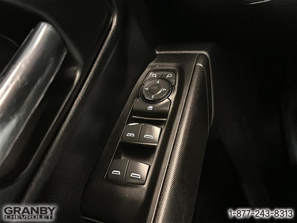 2024 GMC Sierra 1500 Pro crewcab boite 6.6 moteur 4 cyl 2.7L in Granby, Quebec - 15 - w1024h768px