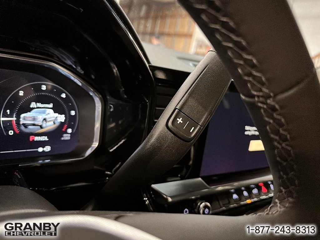 2026 GMC K1500 SIERRA CREW CAB ELEVATION STD/BOX (3SB) in Granby, Quebec - 17 - w1024h768px