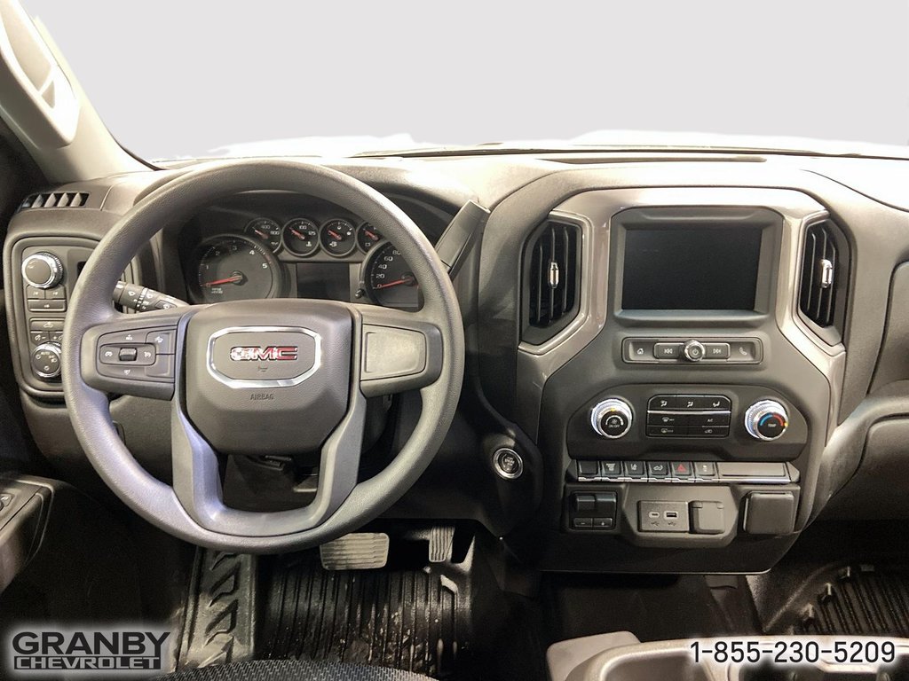 2024 GMC SIERRA 2500 4RM DOUBLE CAB PRO in Granby, Quebec - 10 - w1024h768px