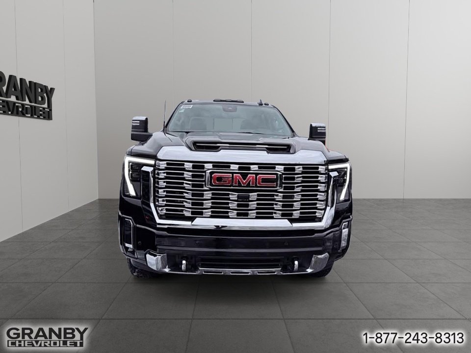 2026 GMC Sierra 2500 HD in Granby, Quebec - 2 - w1024h768px
