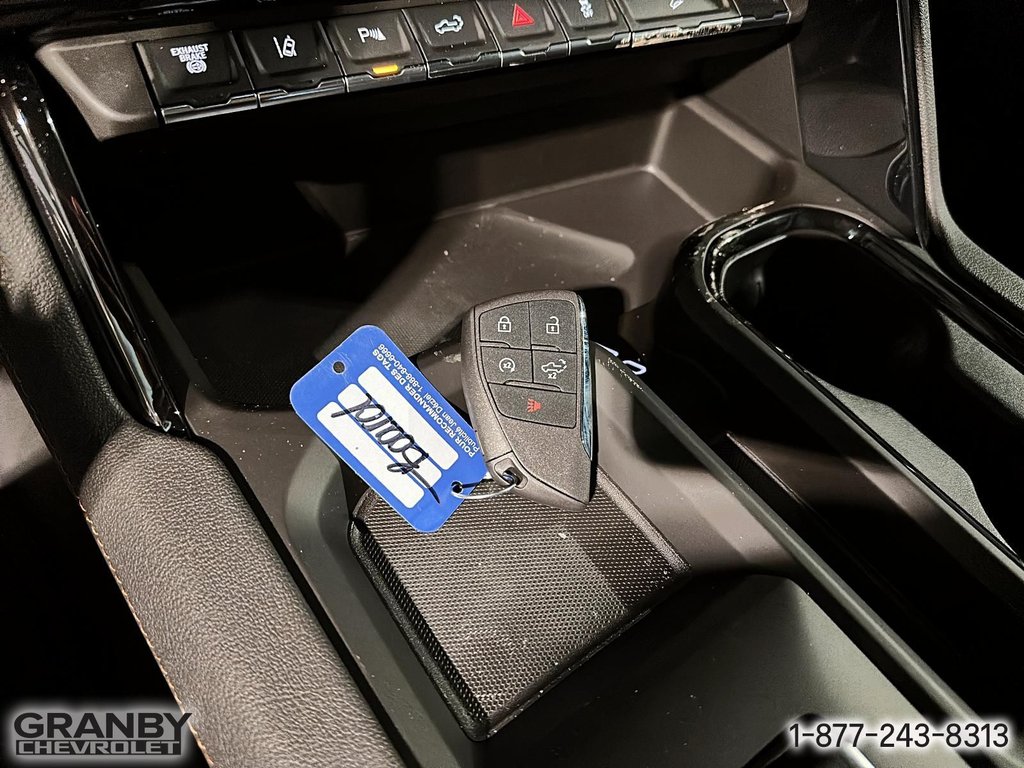 2026 GMC Sierra 2500 HD in Granby, Quebec - 19 - w1024h768px