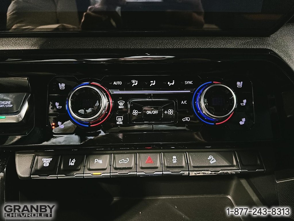 2026 GMC Sierra 2500 HD in Granby, Quebec - 16 - w1024h768px