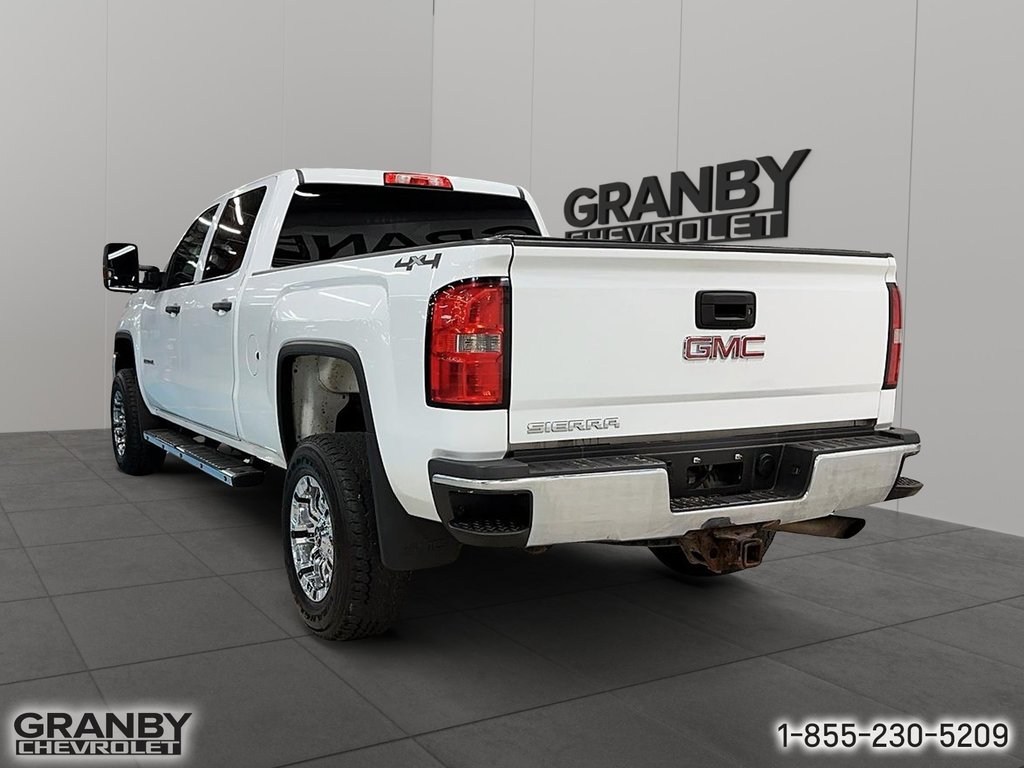 Sierra 2500HD WT moteur 6.0L ESSENCE BOITE 6.6 PIED 2015 à Granby, Québec - 4 - w1024h768px