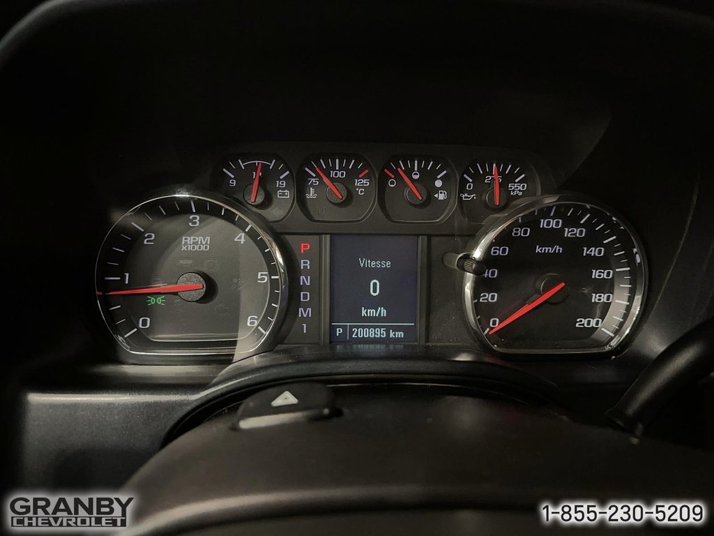 GMC Sierra 2500HD  2015 à Granby, Québec - 12 - w1024h768px