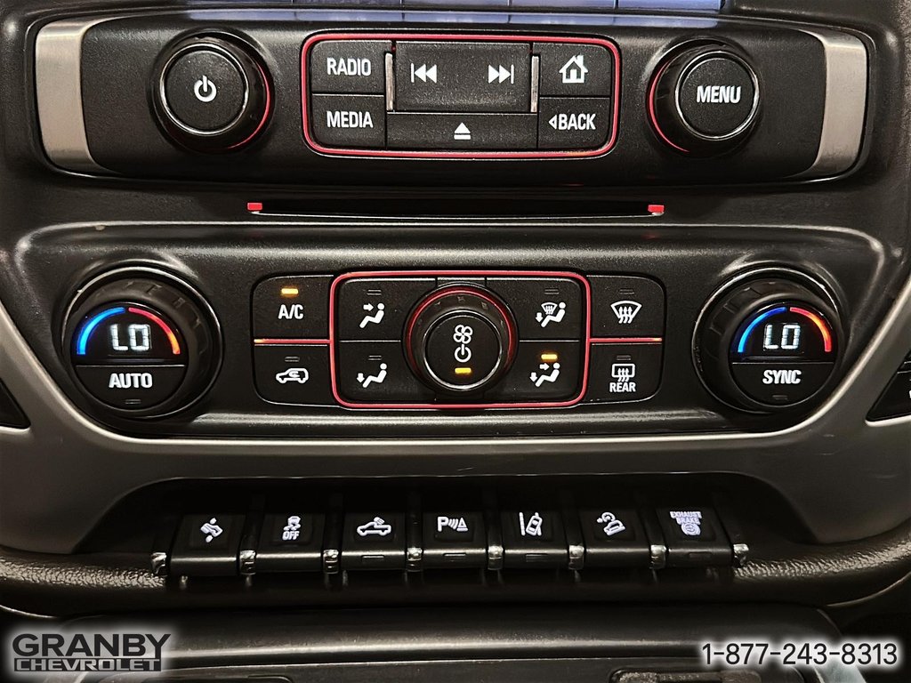 GMC Sierra 2500HD SLT crewcab diesel boite 6.6 uree delete chipe 2016 à Granby, Québec - 18 - w1024h768px
